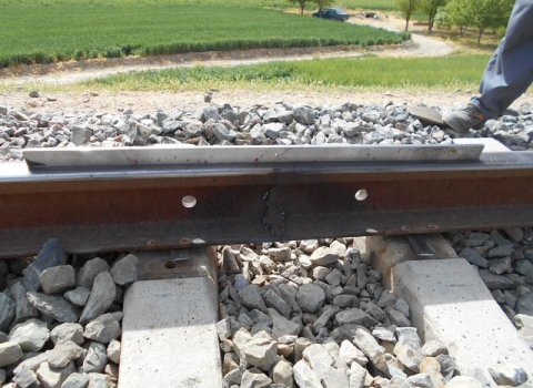 Maintenance of Fars Province railway track with length of 576 km